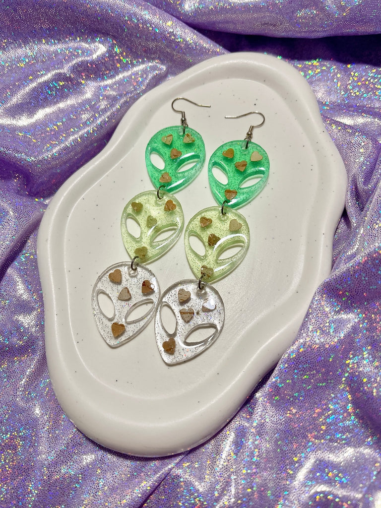 Resin Earrings - 3 Tiered Aliens - Bizaanide'ewin